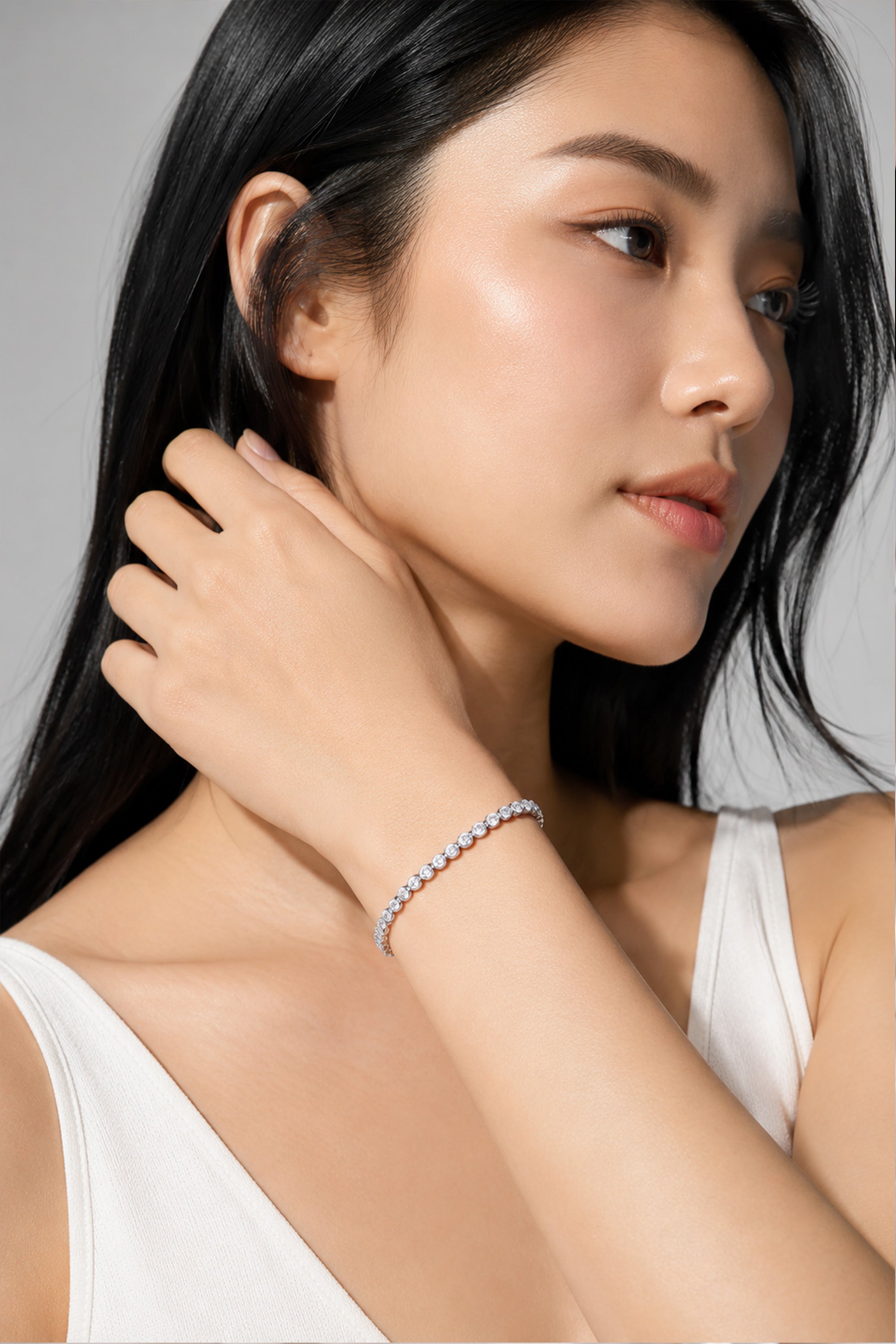 Circle Bezel Line Silver