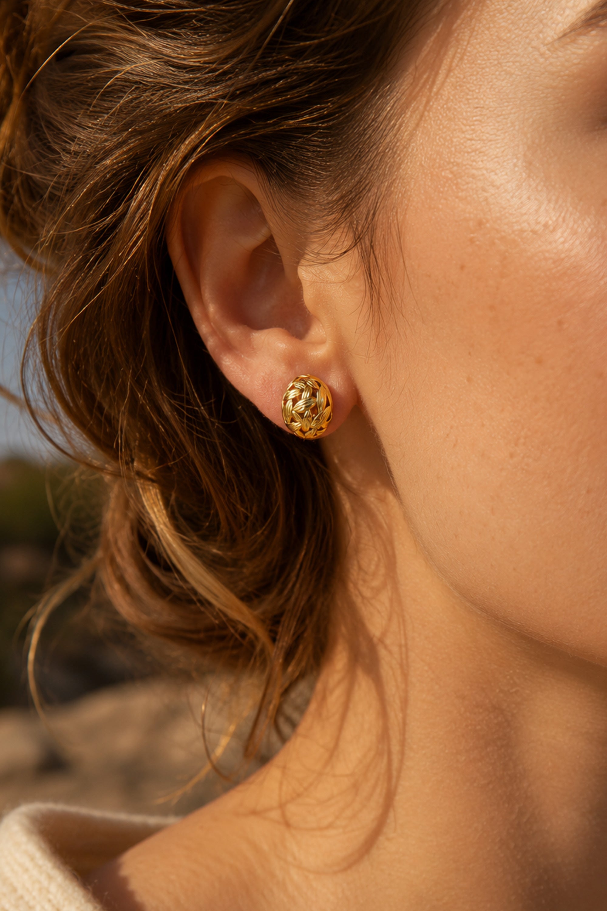 Woven Teardrop Studs Gold