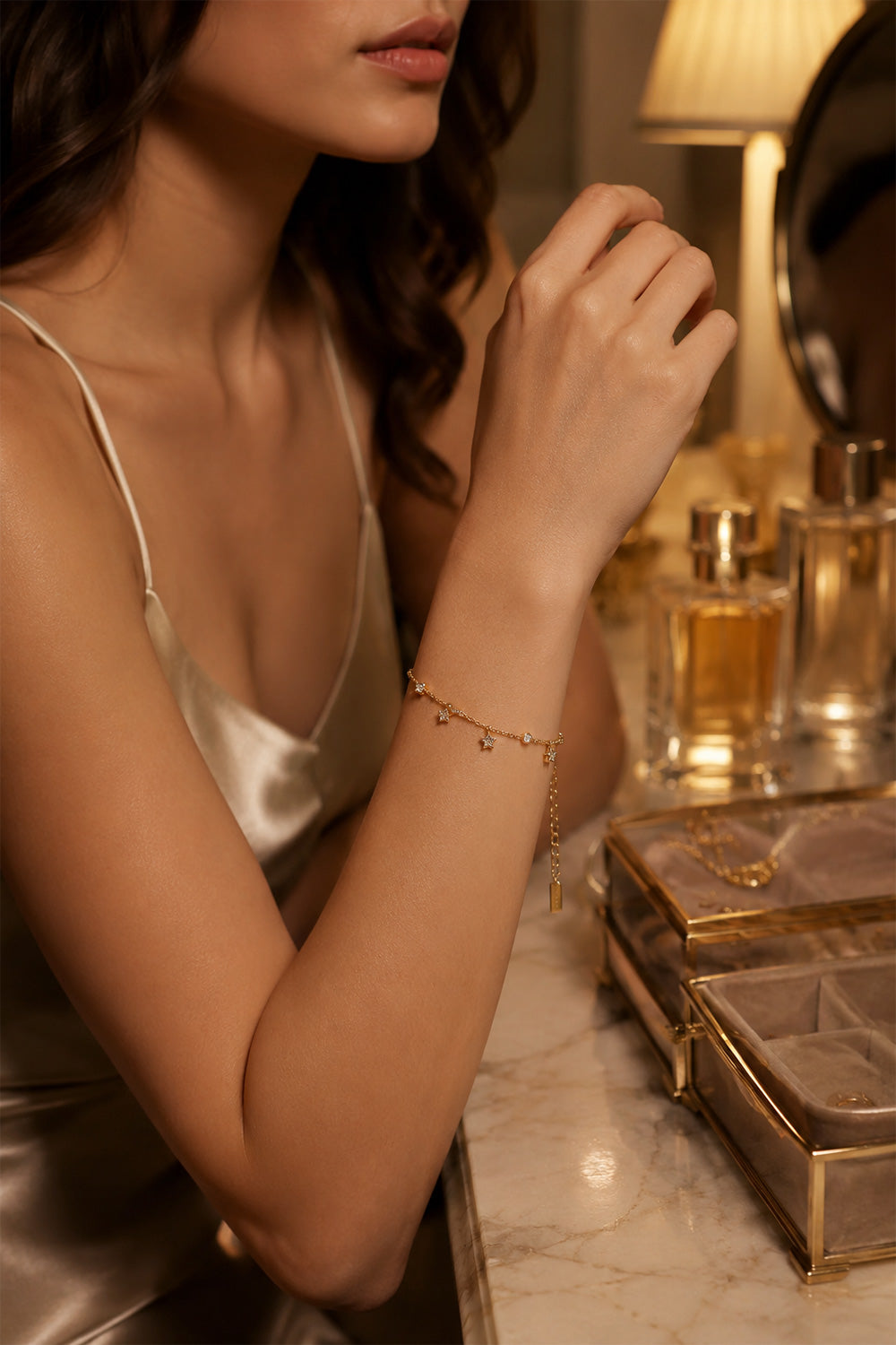 Star Charm Bracelet Gold