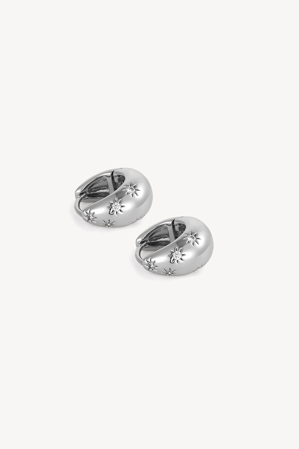 Star Engraved Teardrop Earrings Silver
