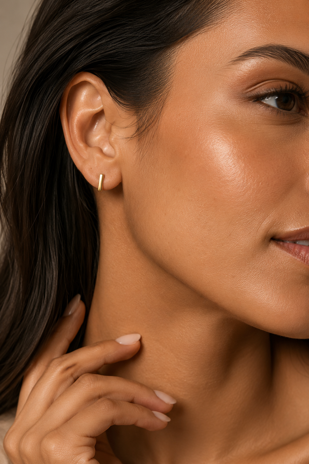 Minimal Bar Studs Gold