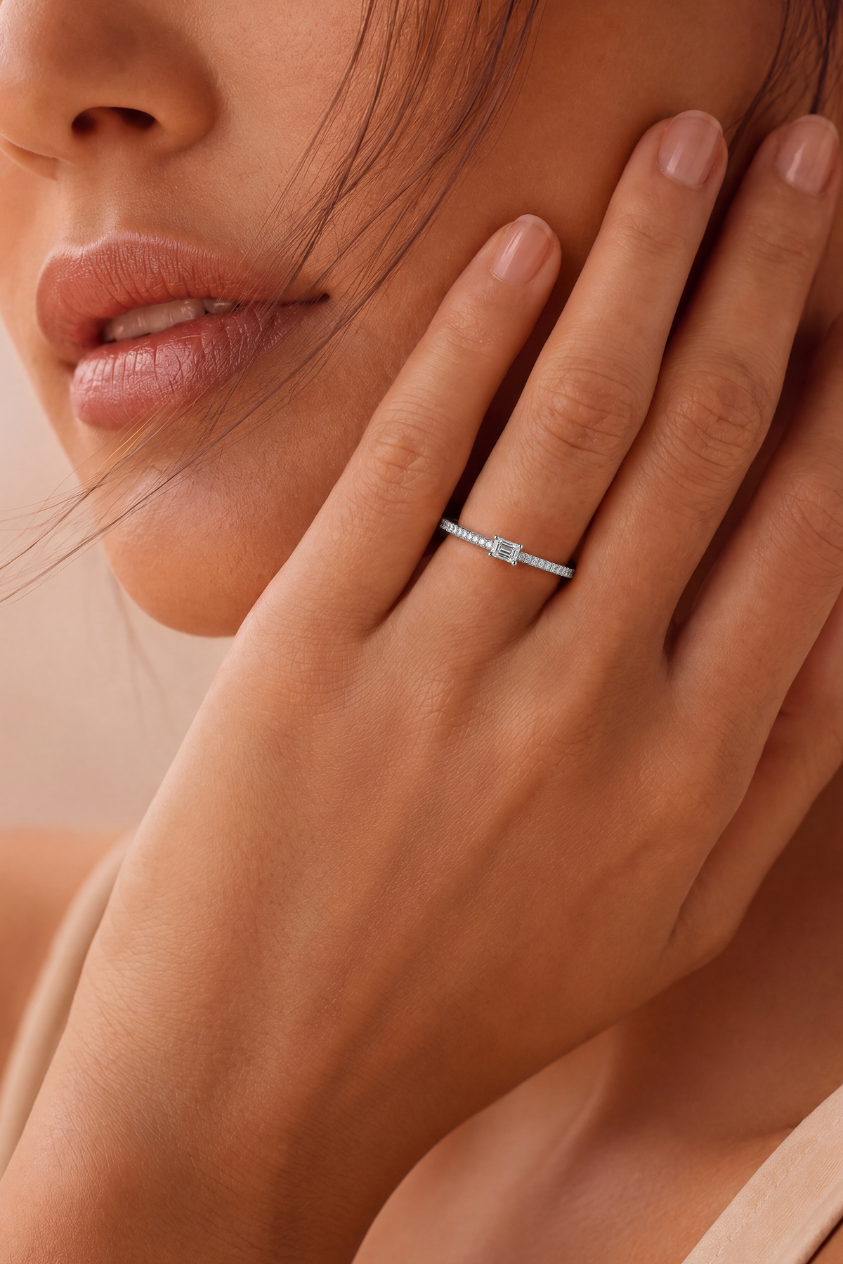 Model wearing Baguette Stackable Ring Silver – Clair de Lune