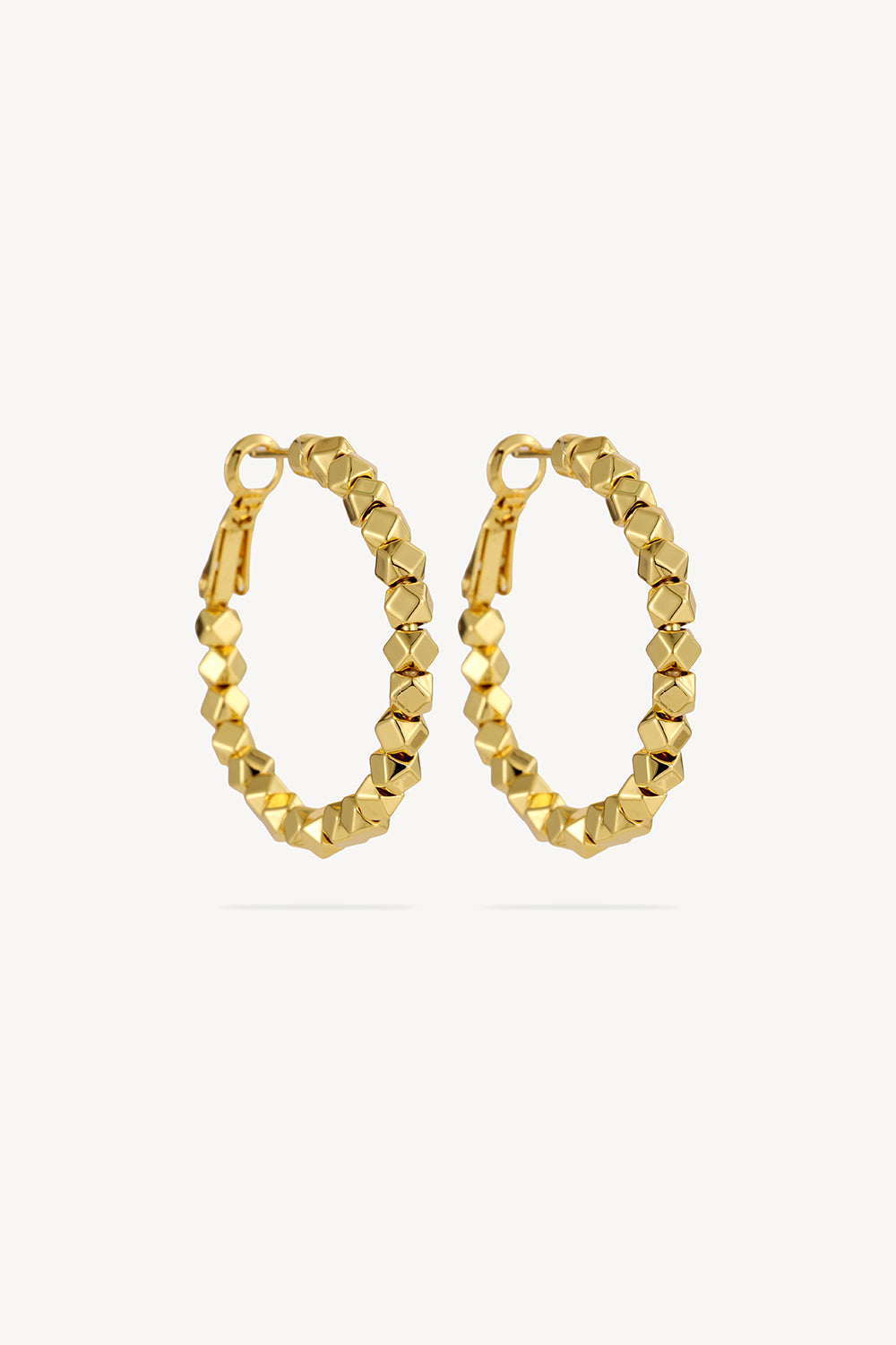 e-g-hoop-009-1-16fec8fa.jpg
