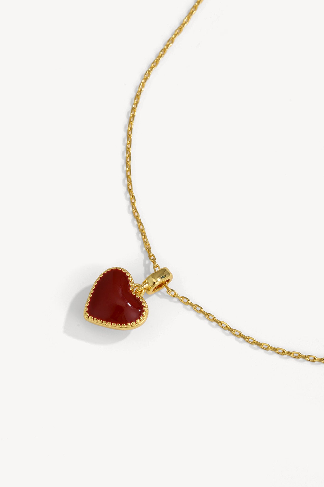 Shell Heart Pendant Gold