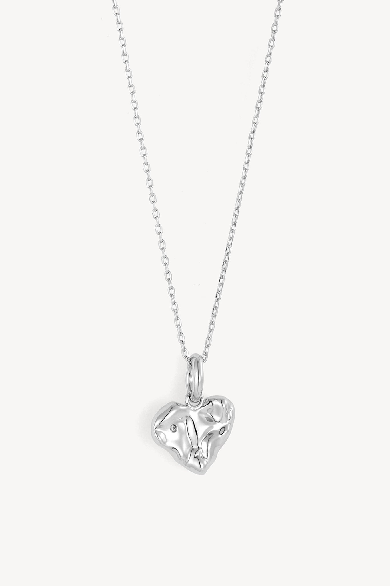 Sculpture Heart Necklace Silver