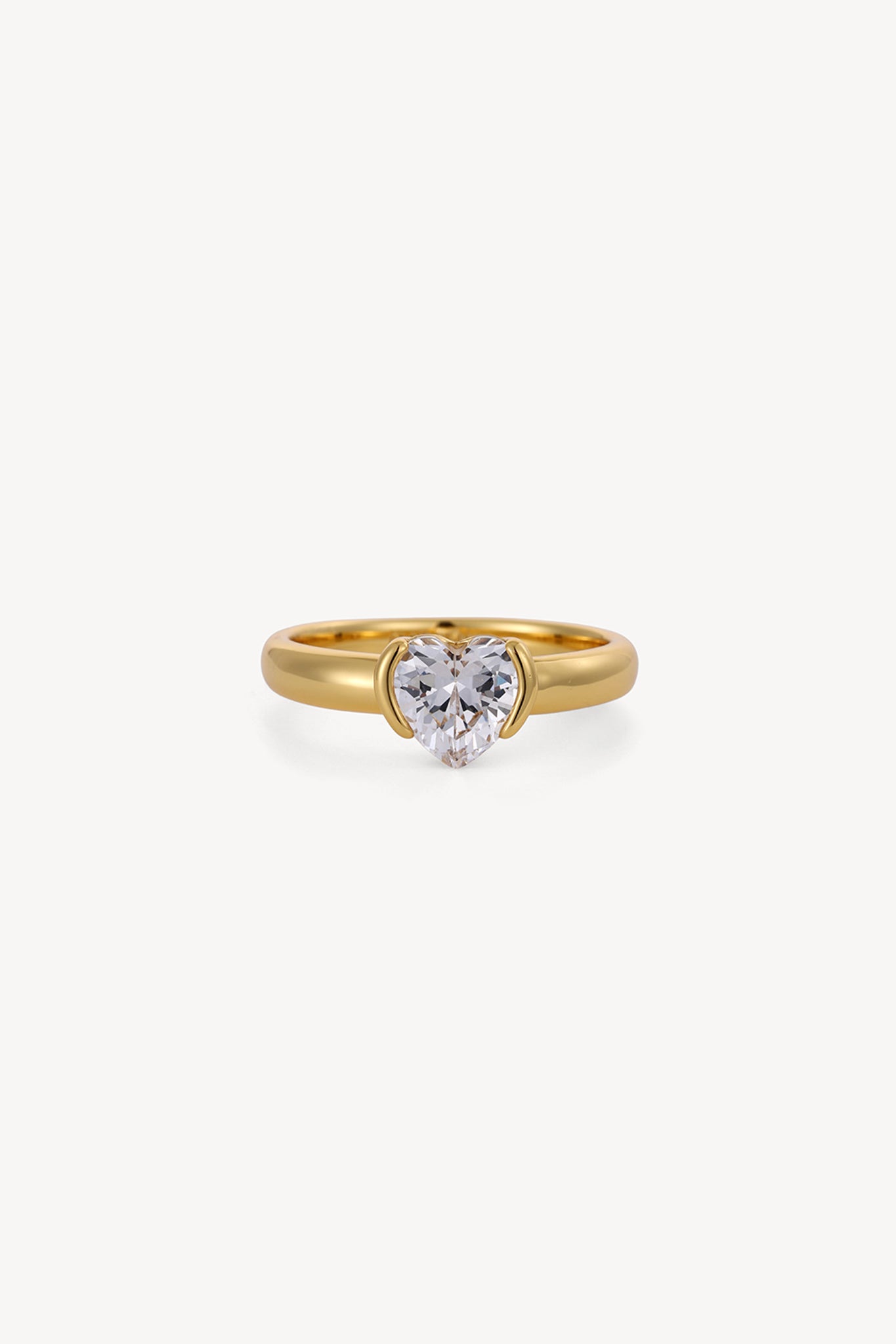 Heart Halo Ring Gold