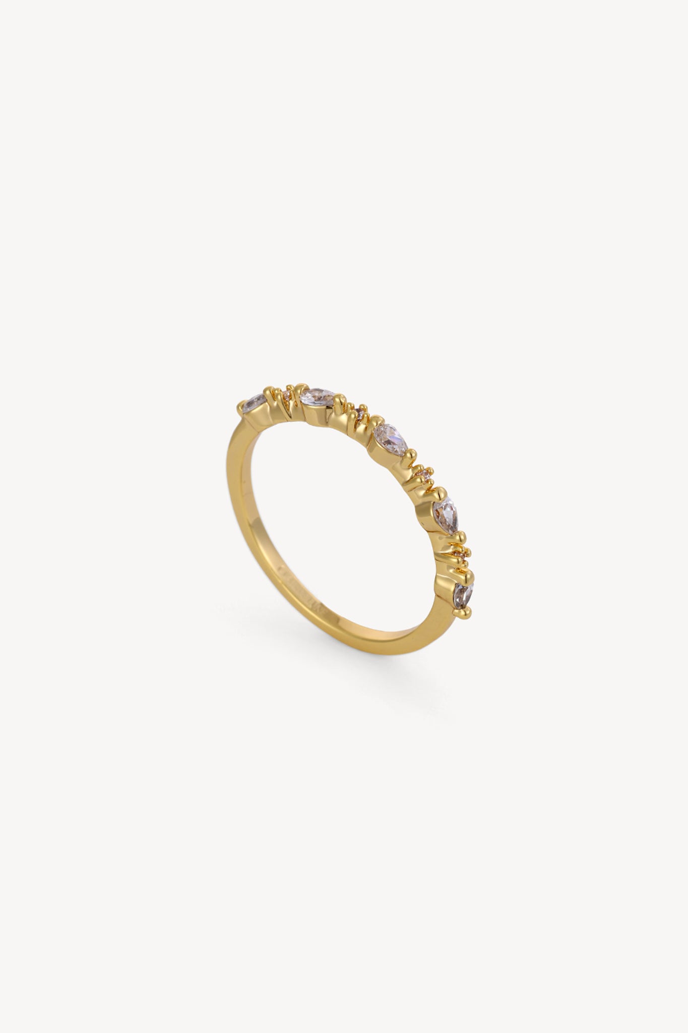 Pear Cut Ring Gold