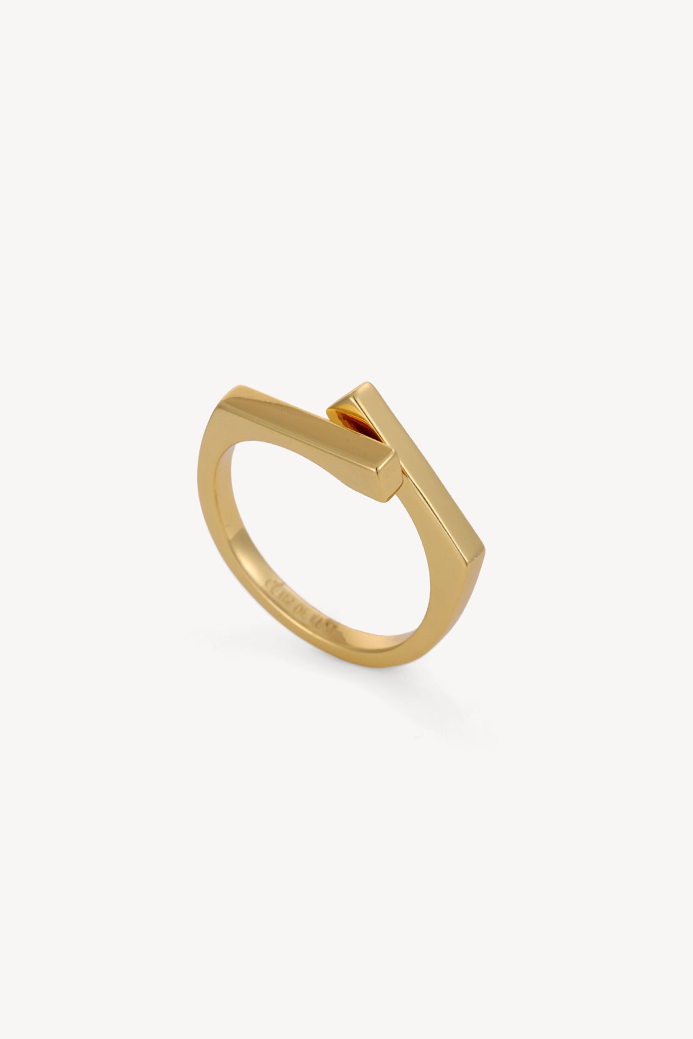 Interlock Ring Gold