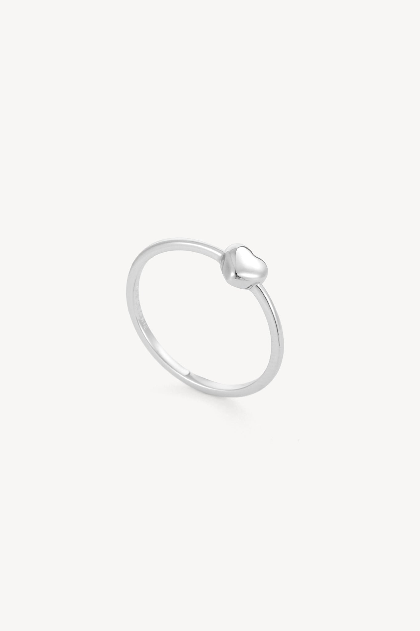 Sculpted Heart Ring Silver