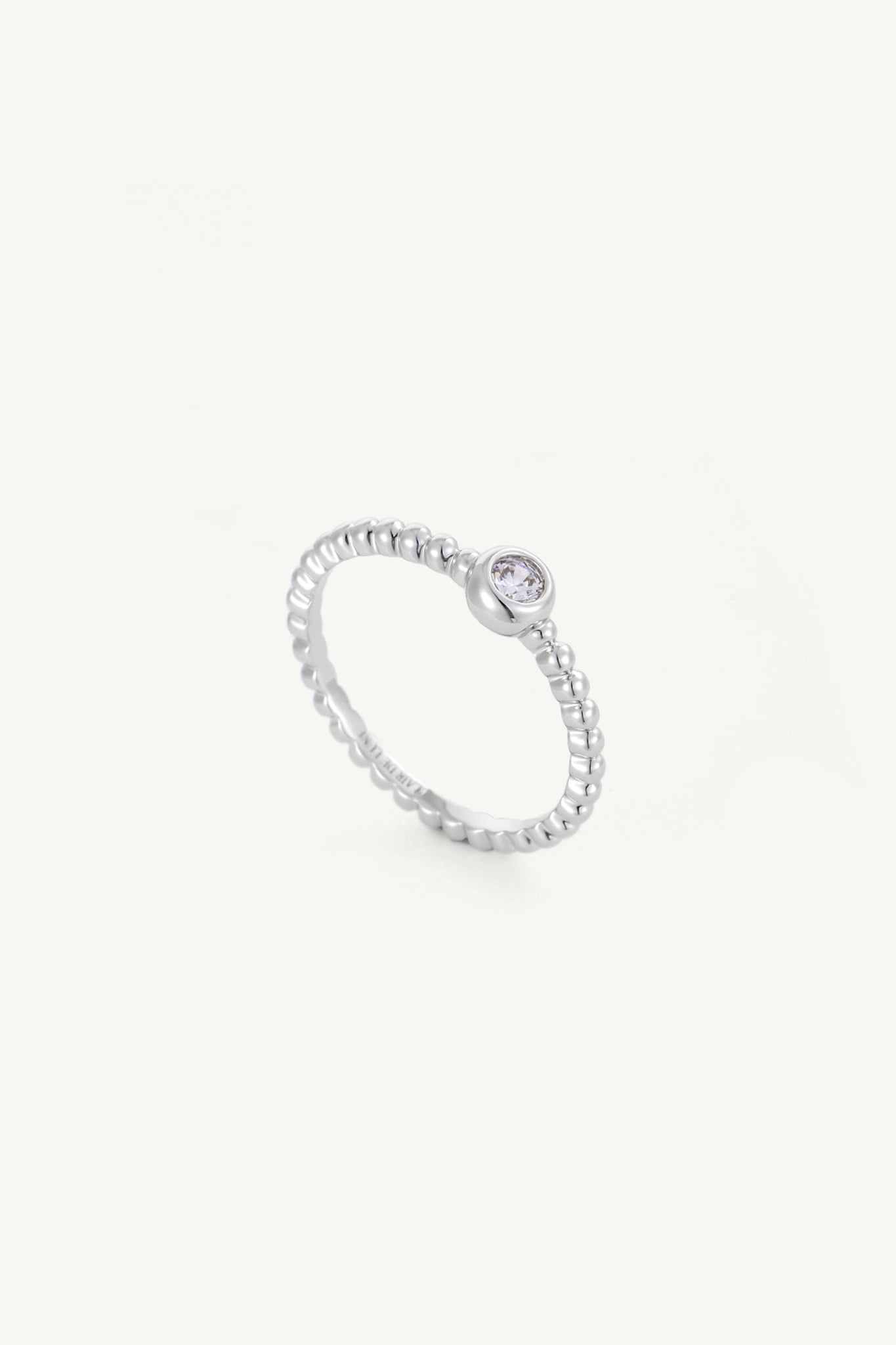 Dot Solitaire Ring Silver