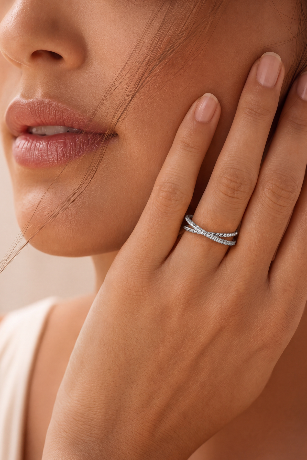 Model wearing Twist Pave Stack Ring Silver – Clair de Lune