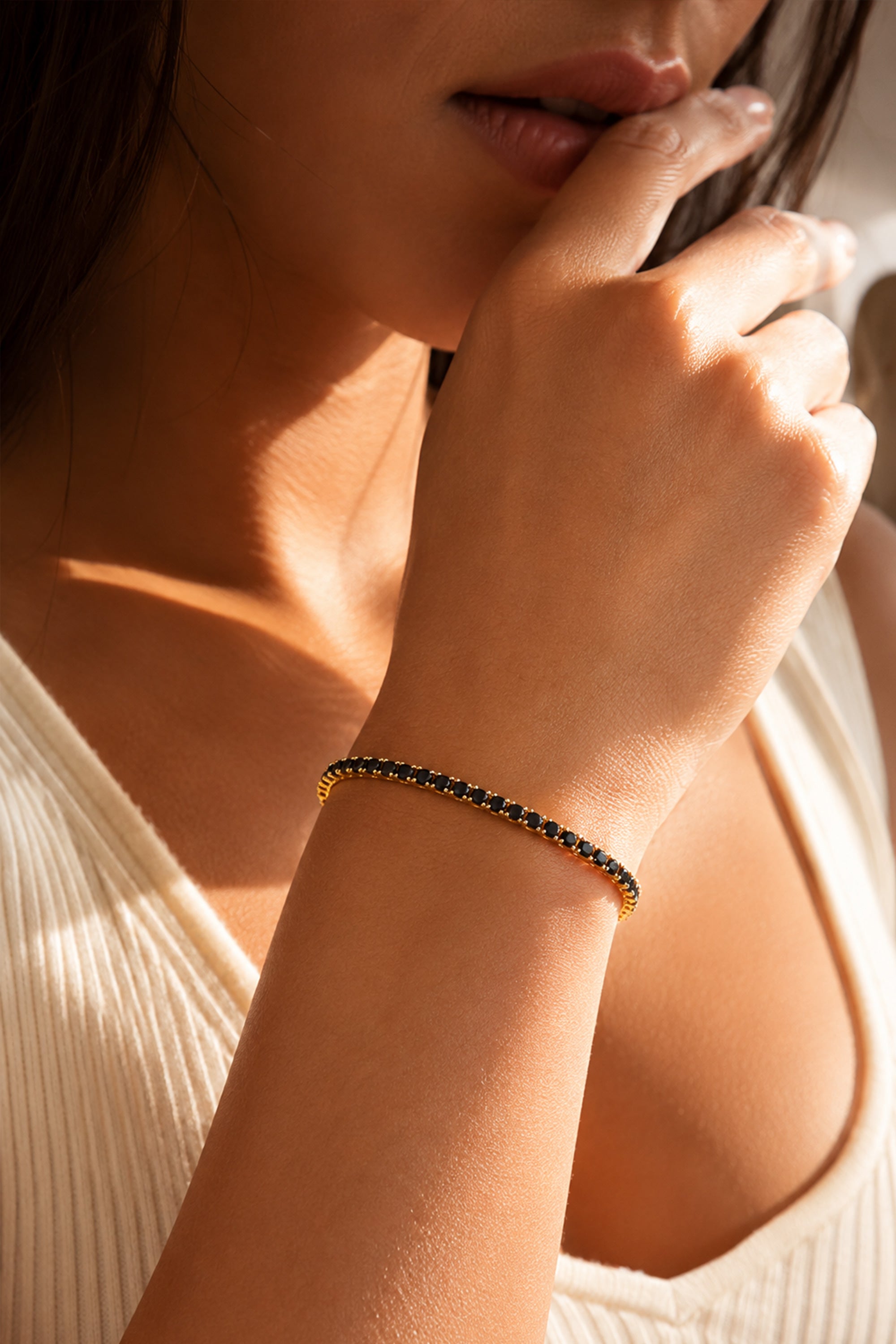 Noir Tennis Bracelet Gold