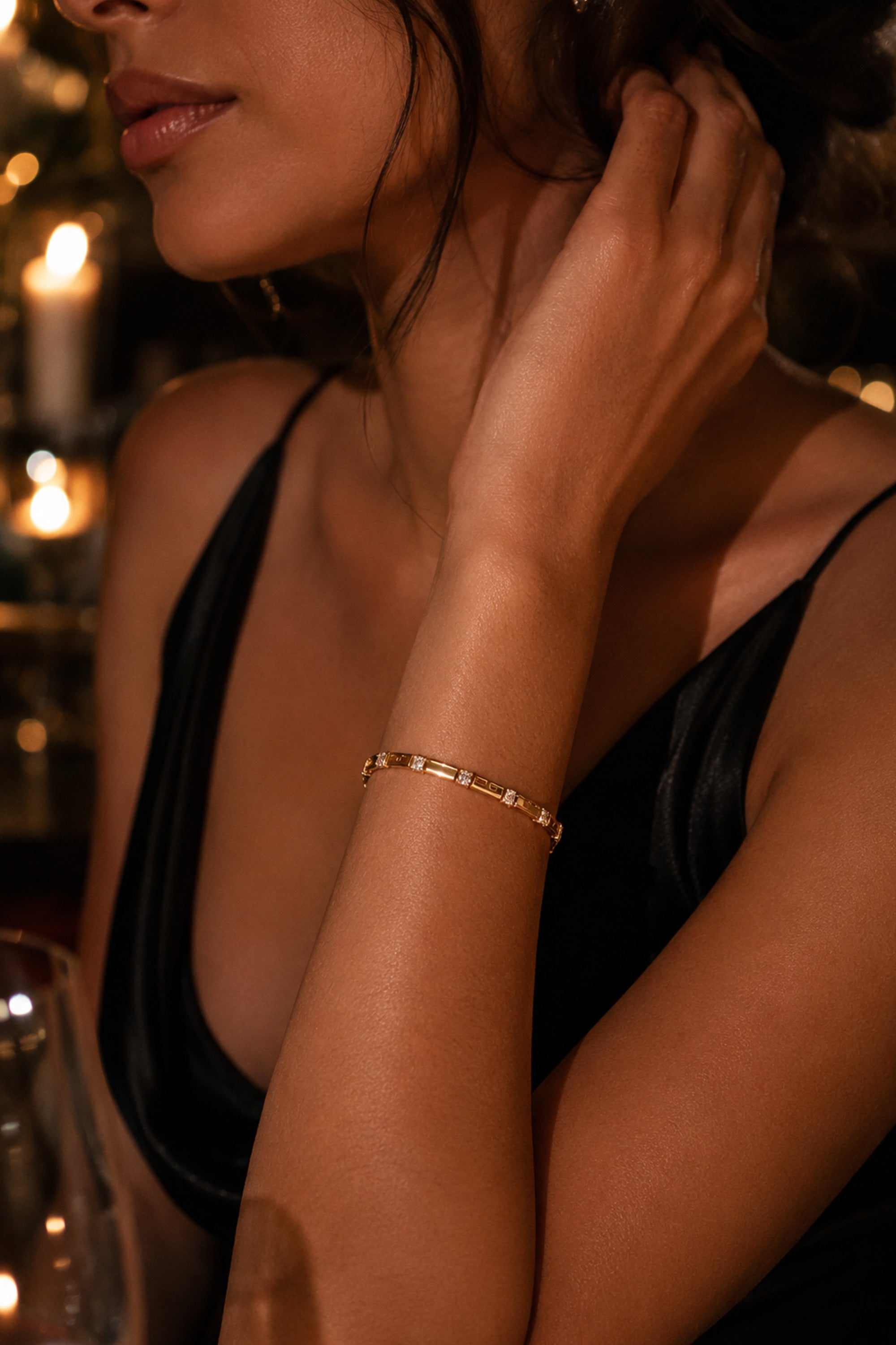 Glow Link Bracelet Gold