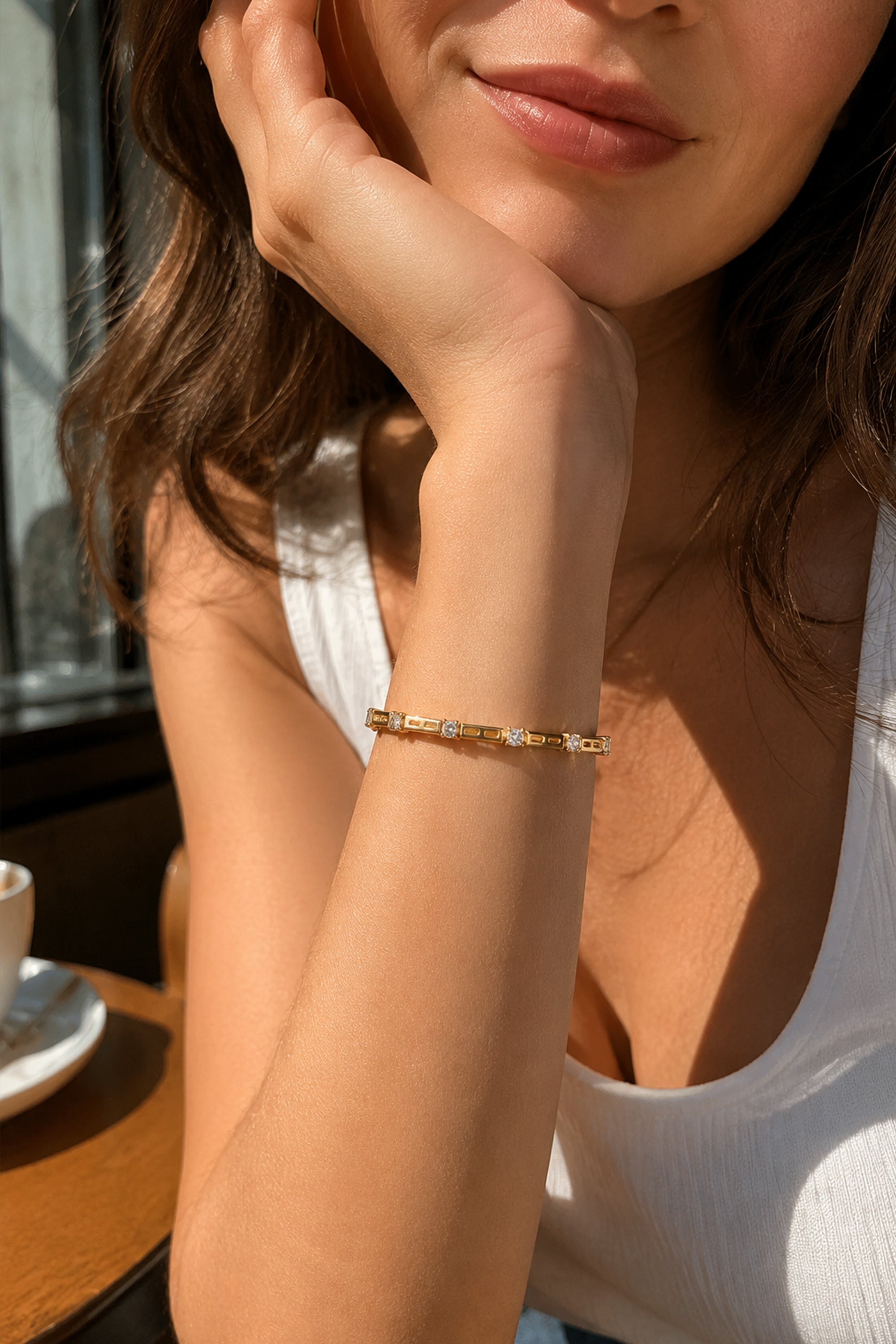 Glow Link Bracelet Gold