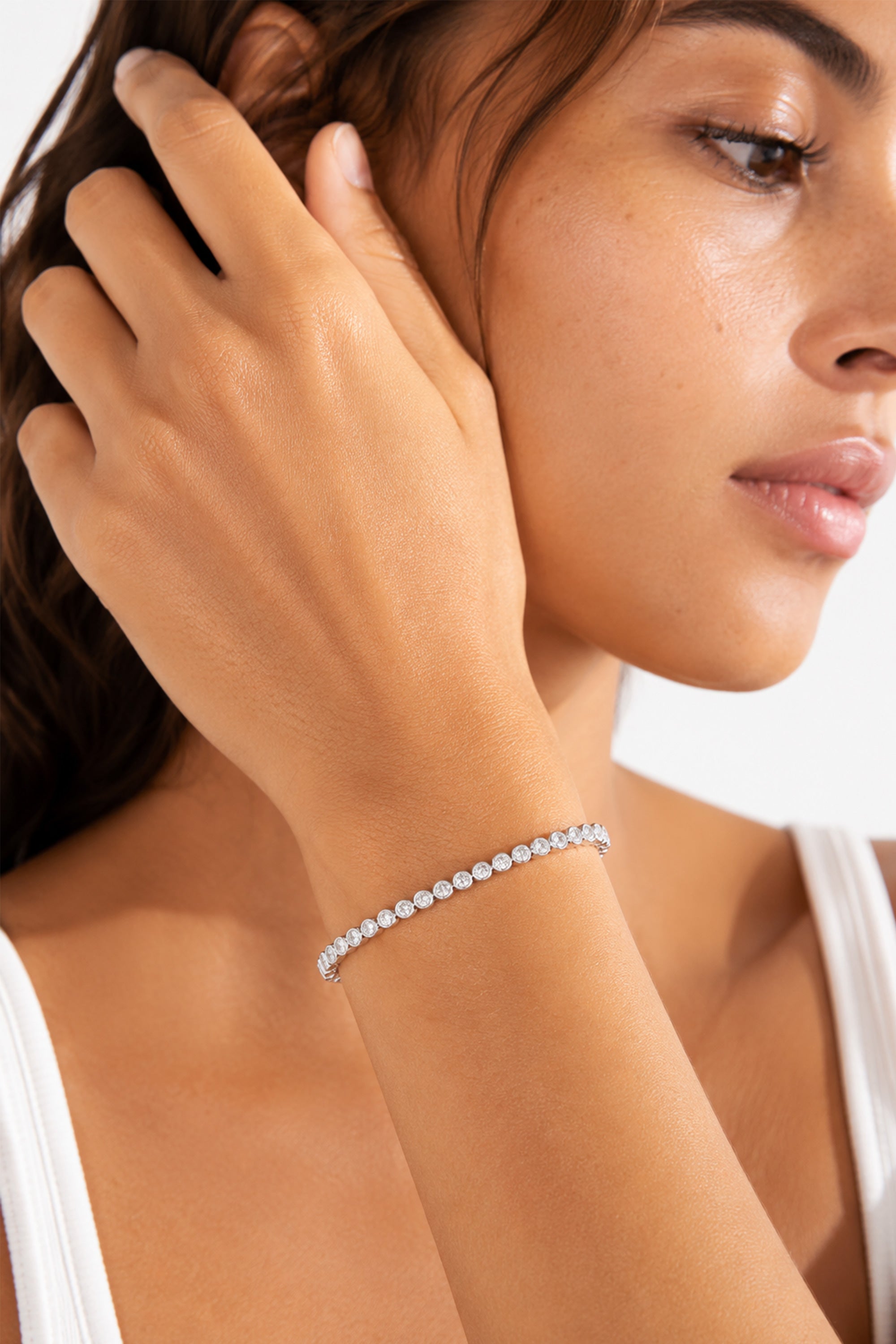 Circle Bezel Line Silver