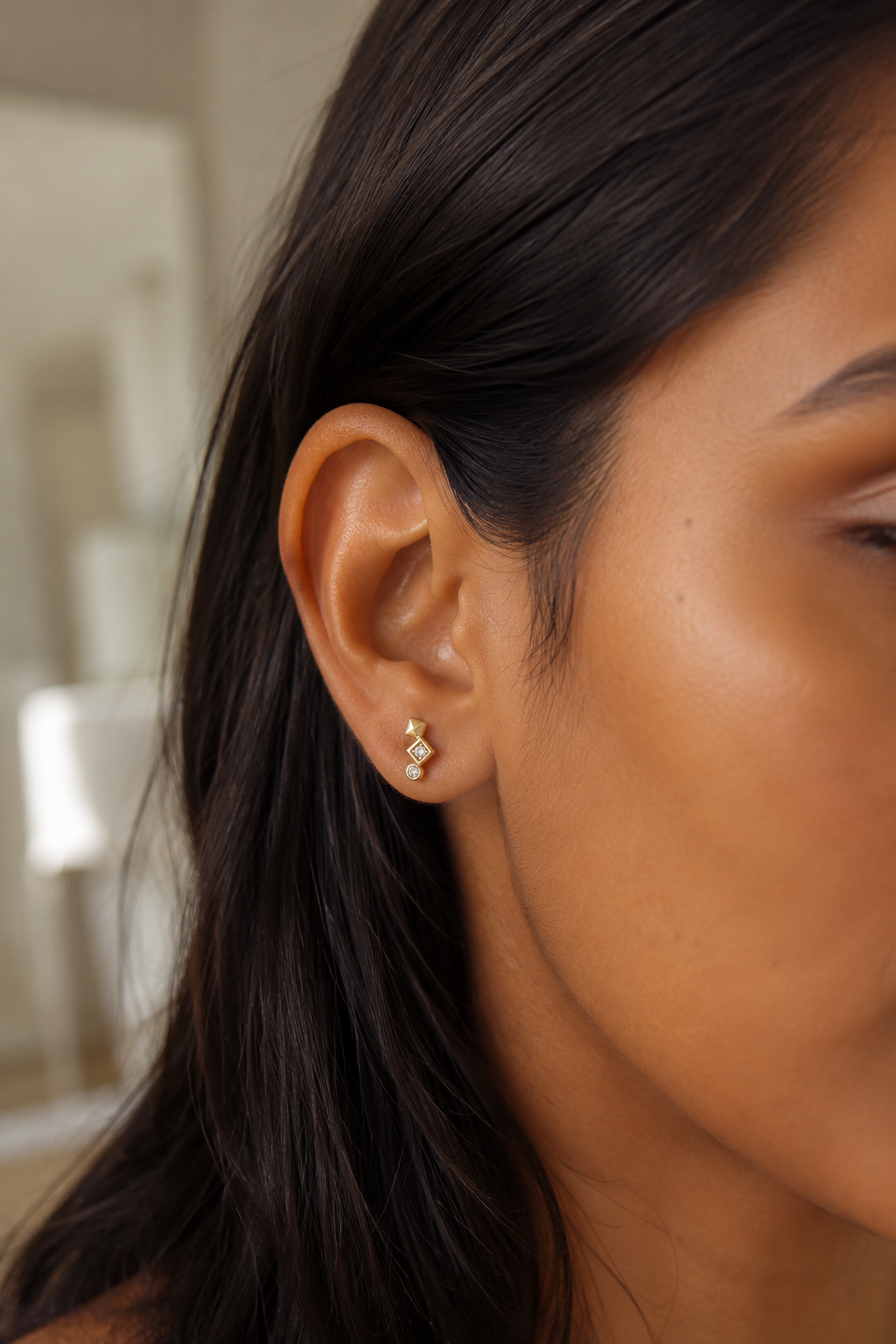 Axis Stud Earrings Gold