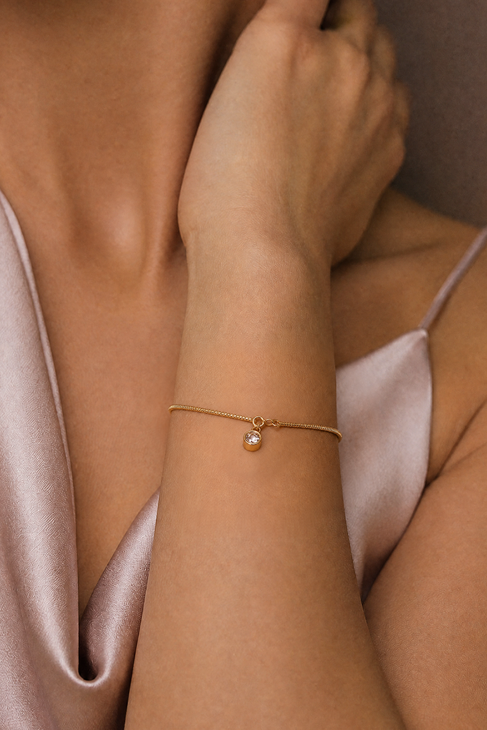 Droplet Glow Bracelet Gold – gold plated bracelet jewellery