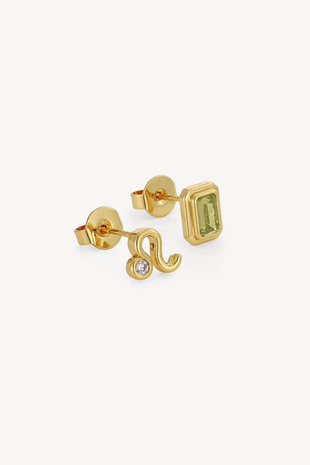 Leo Studs Gold