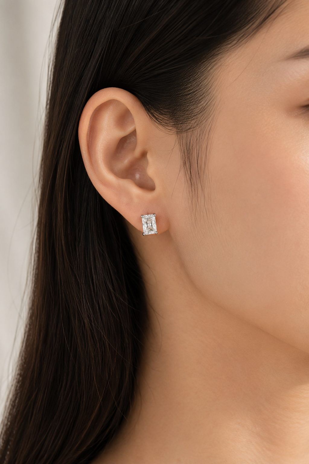 Flicker Studs Silver