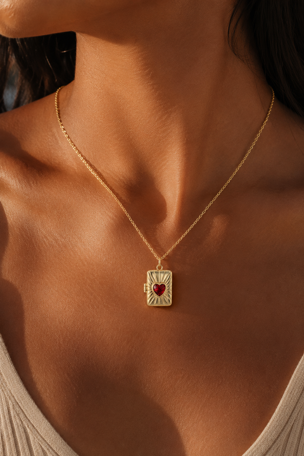 Love Letter Locket Gold