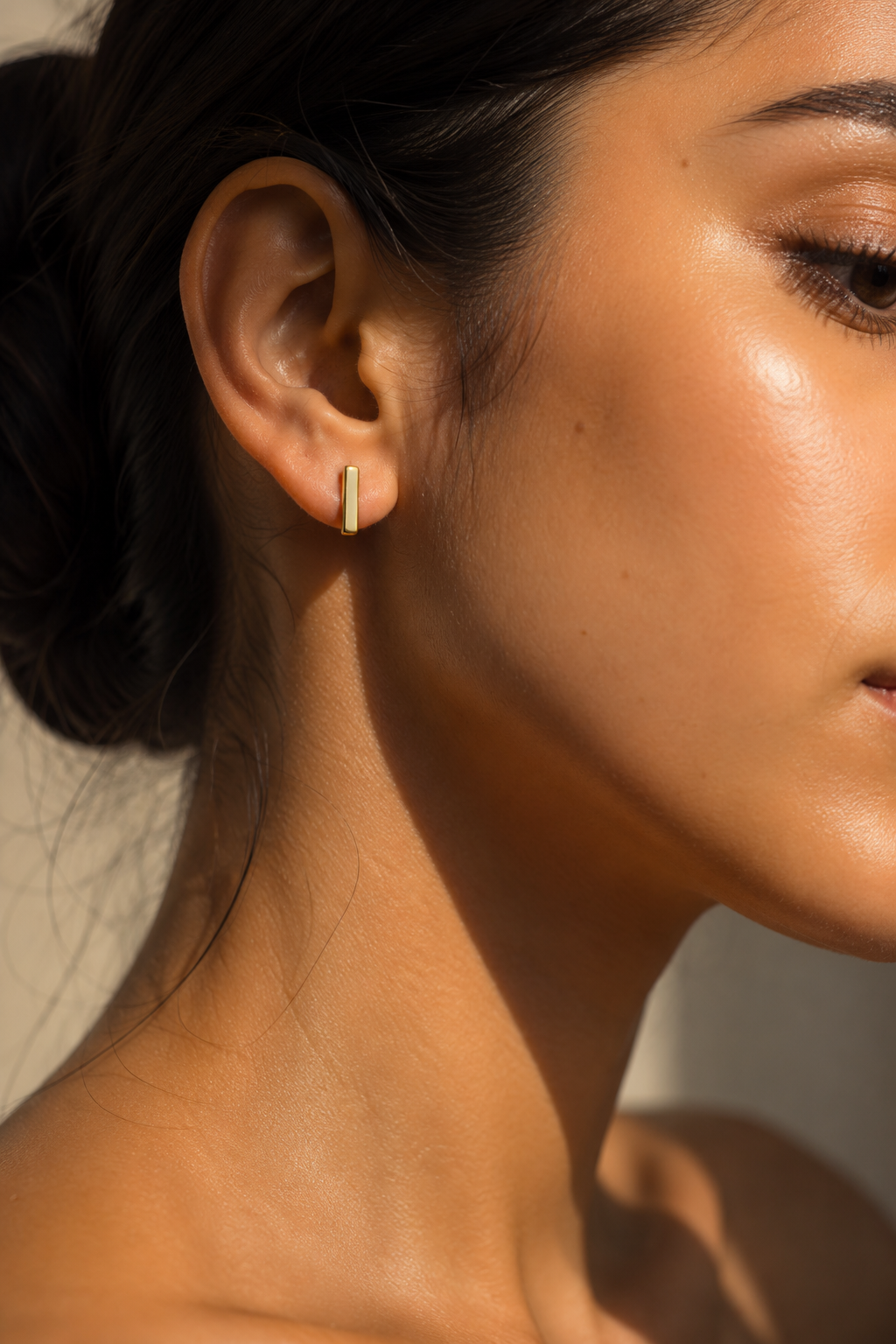 Minimal Bar Studs Gold
