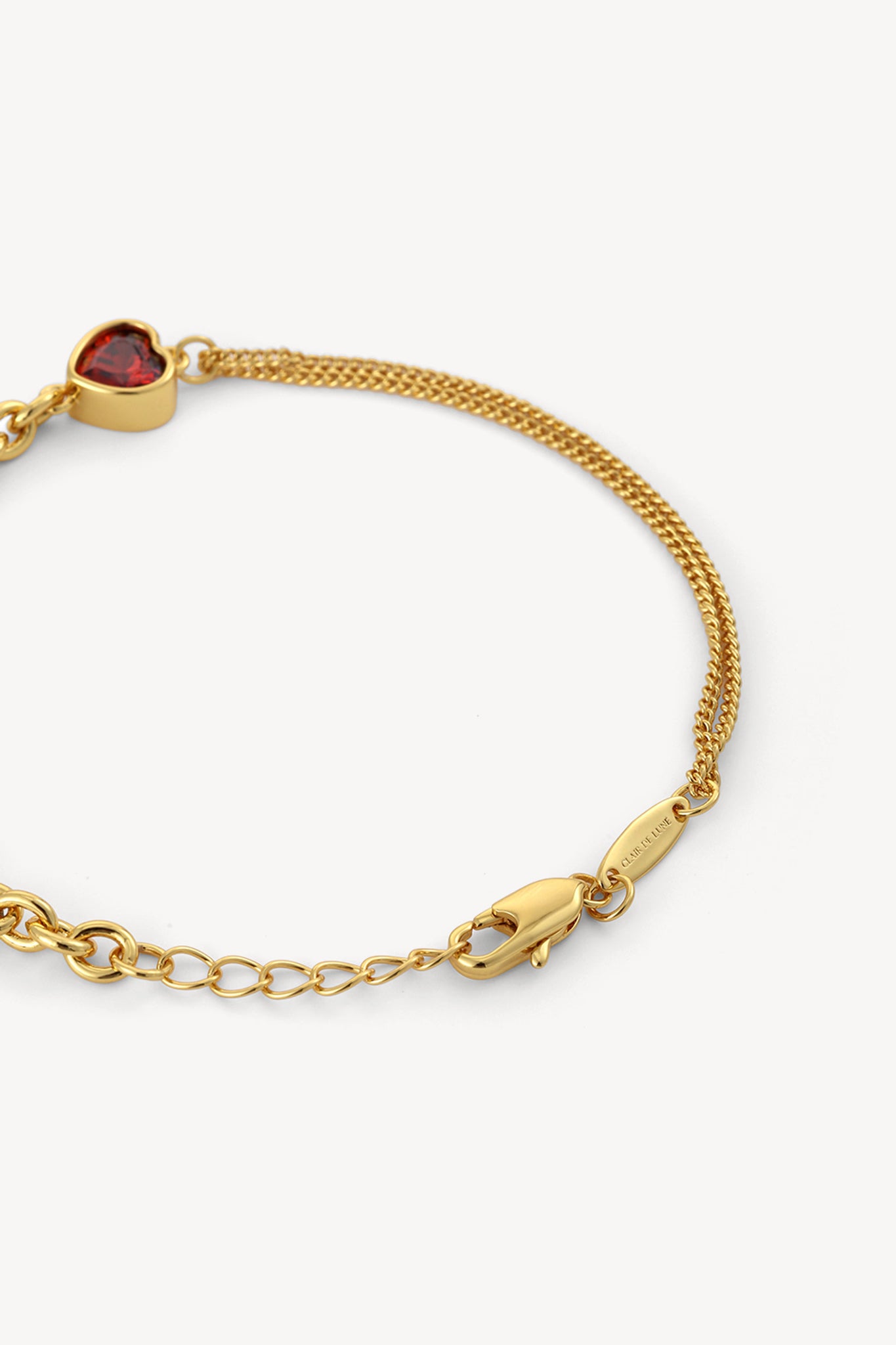 Heartline Bracelet Gold
