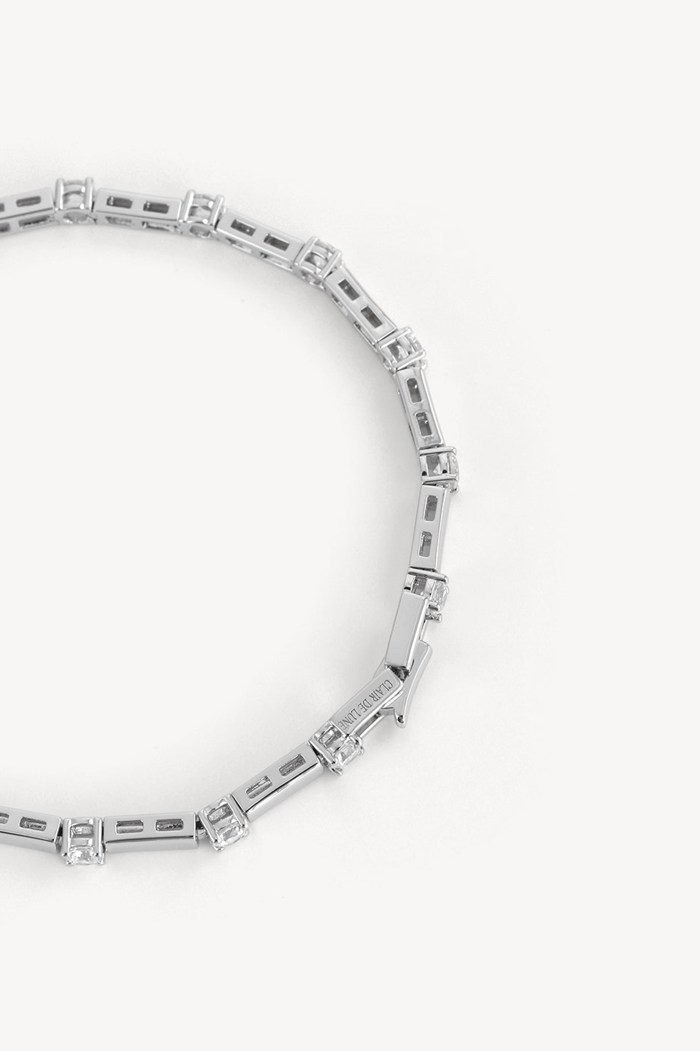Glow Link Bracelet Silver