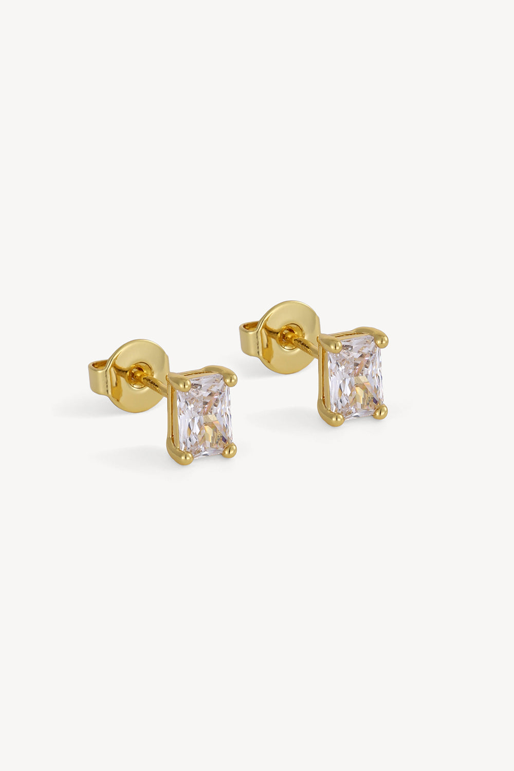 e-g-stud-043-3-da9c3cb4.jpg