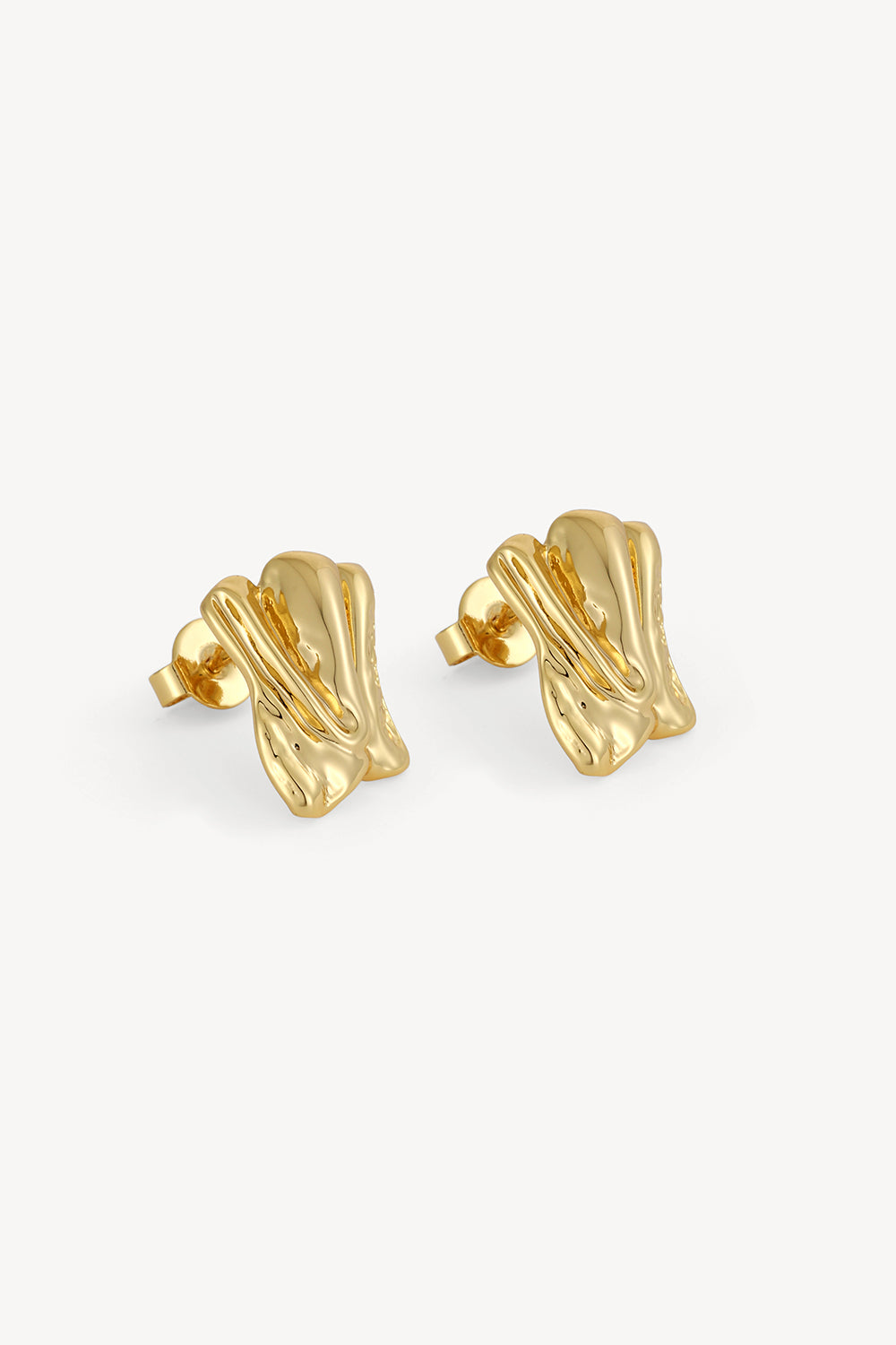 e-g-stud-080-3-a3ece82f.jpg