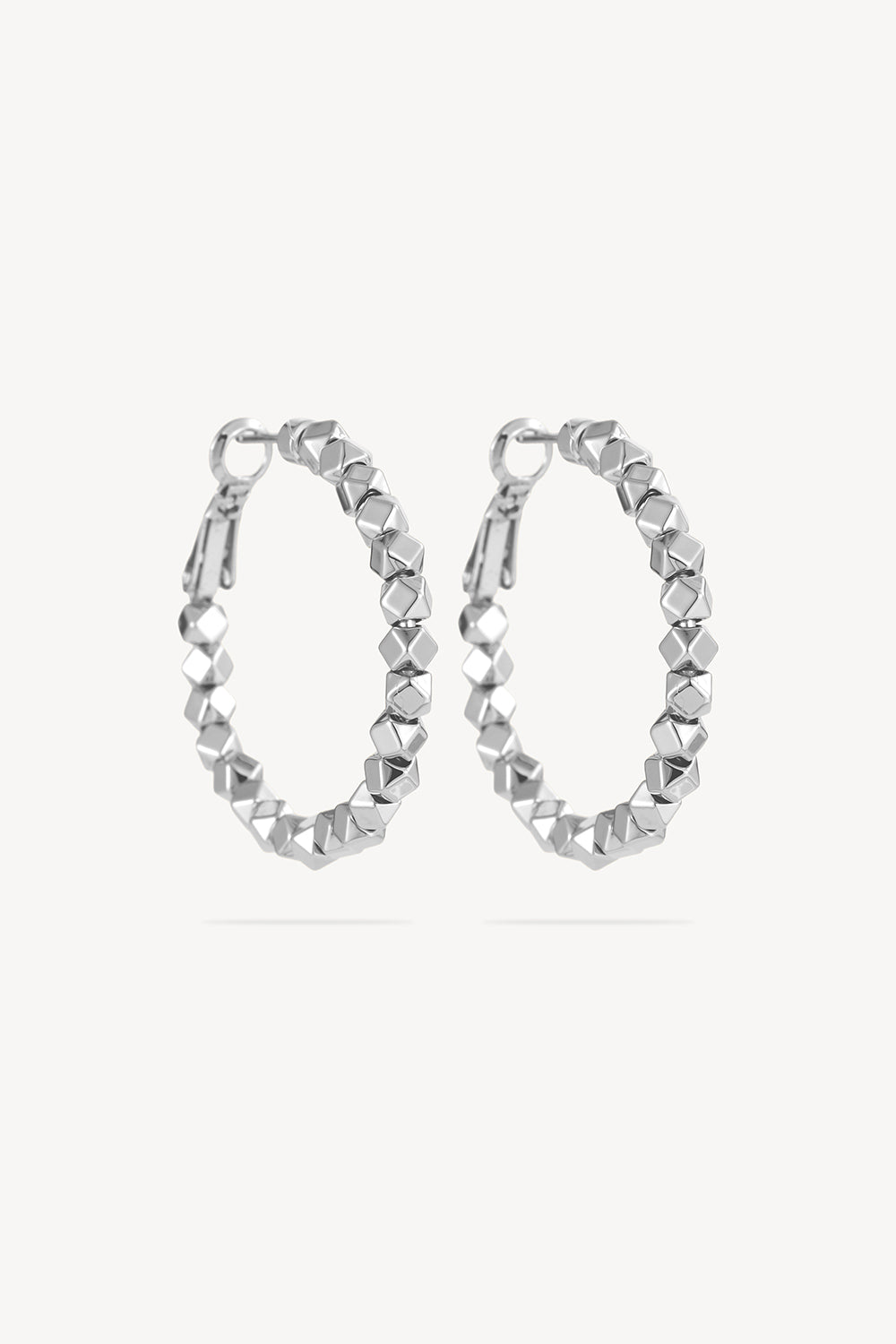 e-s-hoop-009-1-8481bb72.jpg