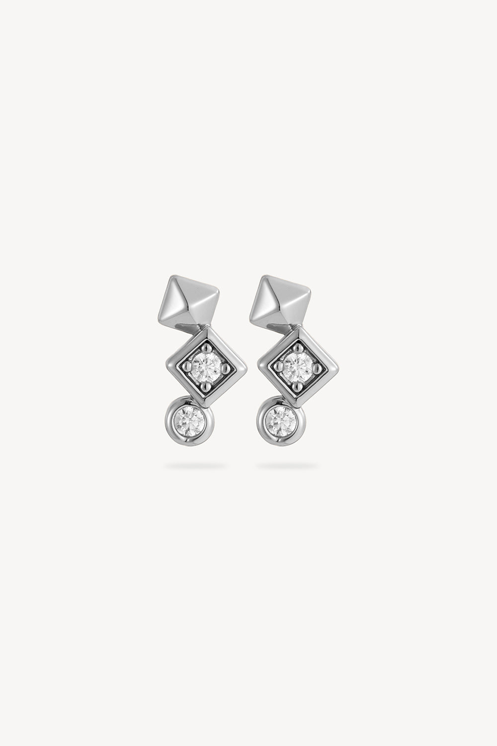 e-s-stud-106-5-830a8bb0.jpg