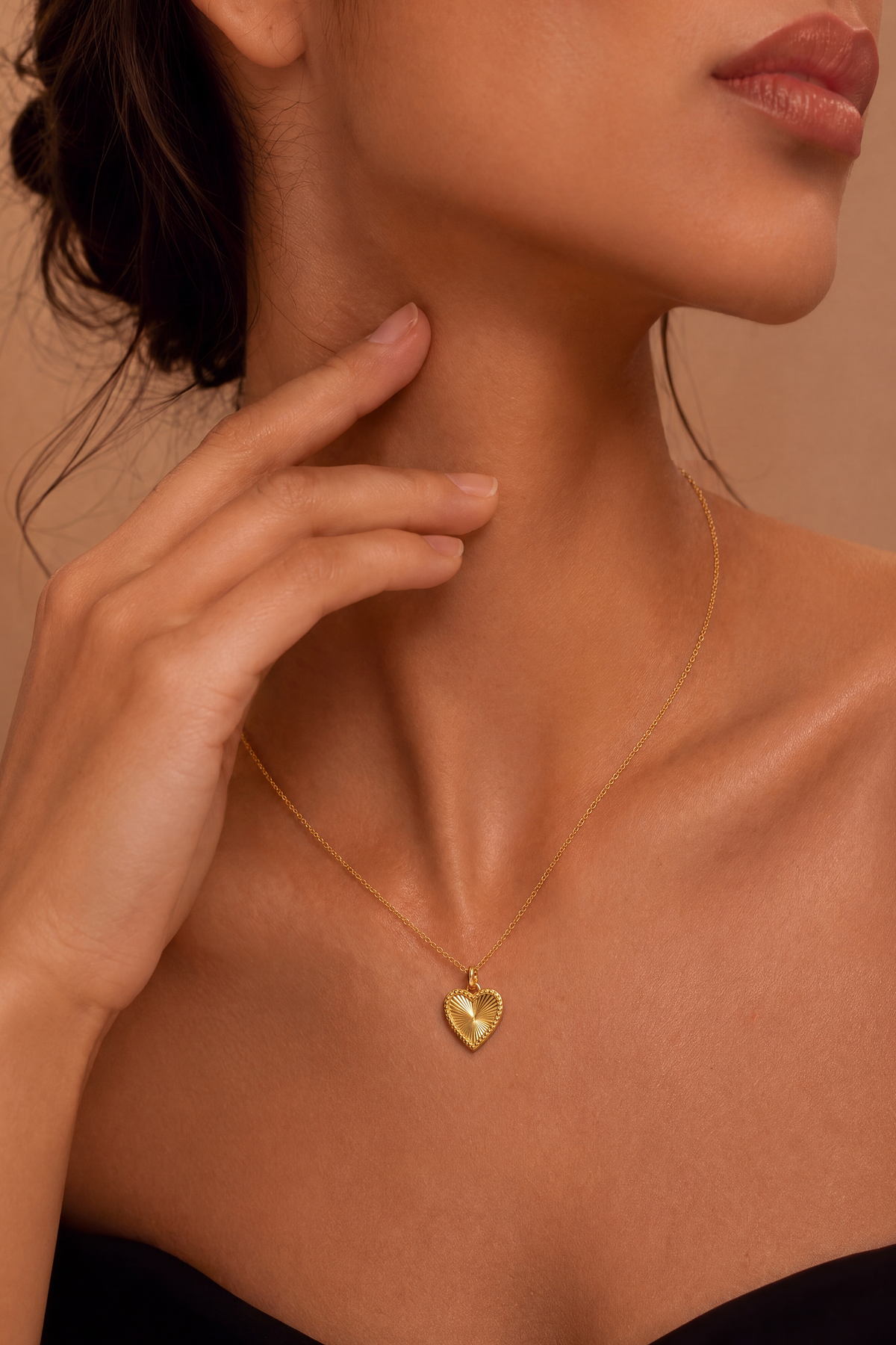 Model wearing Laser Heart Pendant Gold – Clair de Lune