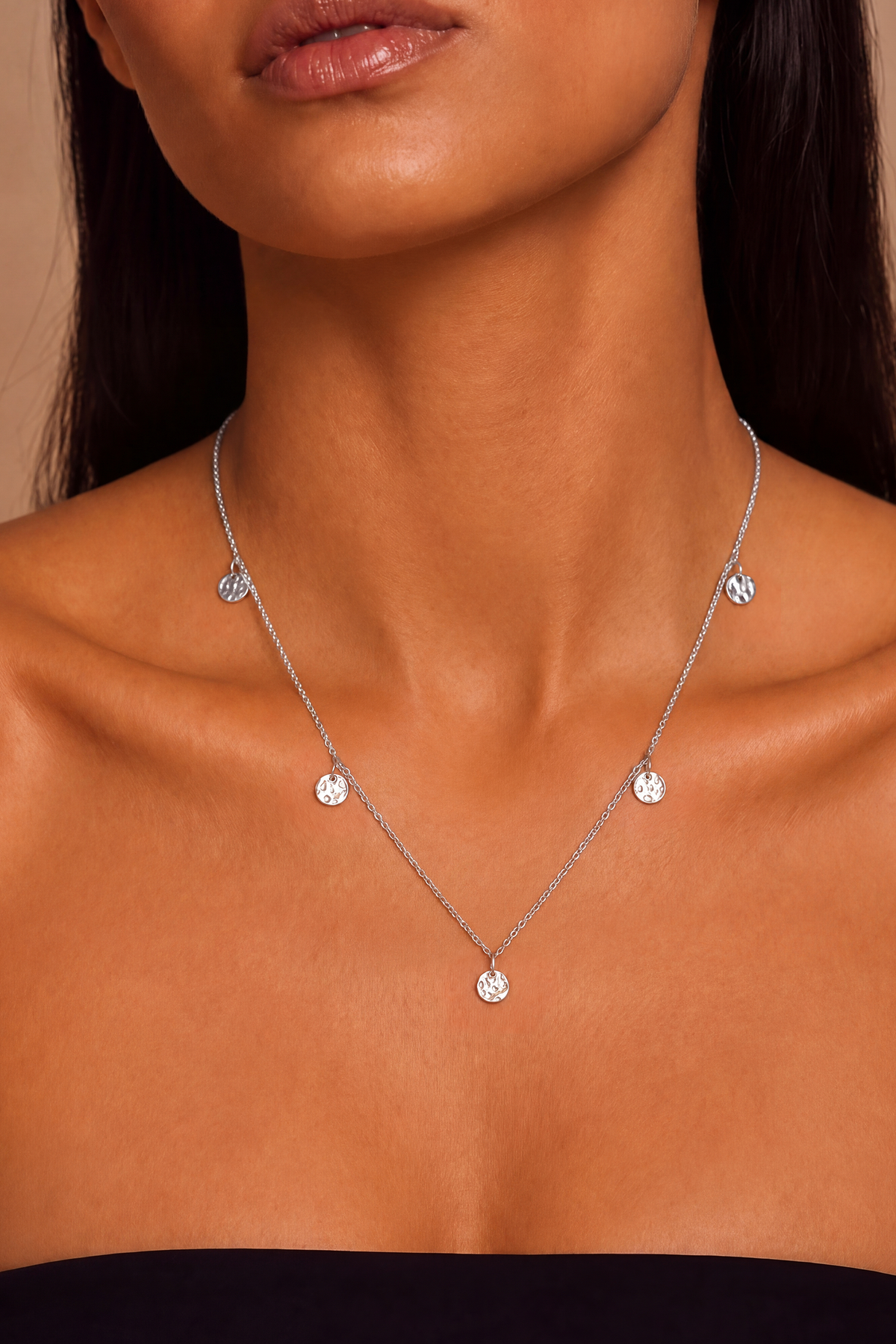 Model wearing Multi Disc Dainty Necklace Silver – Clair de Lune