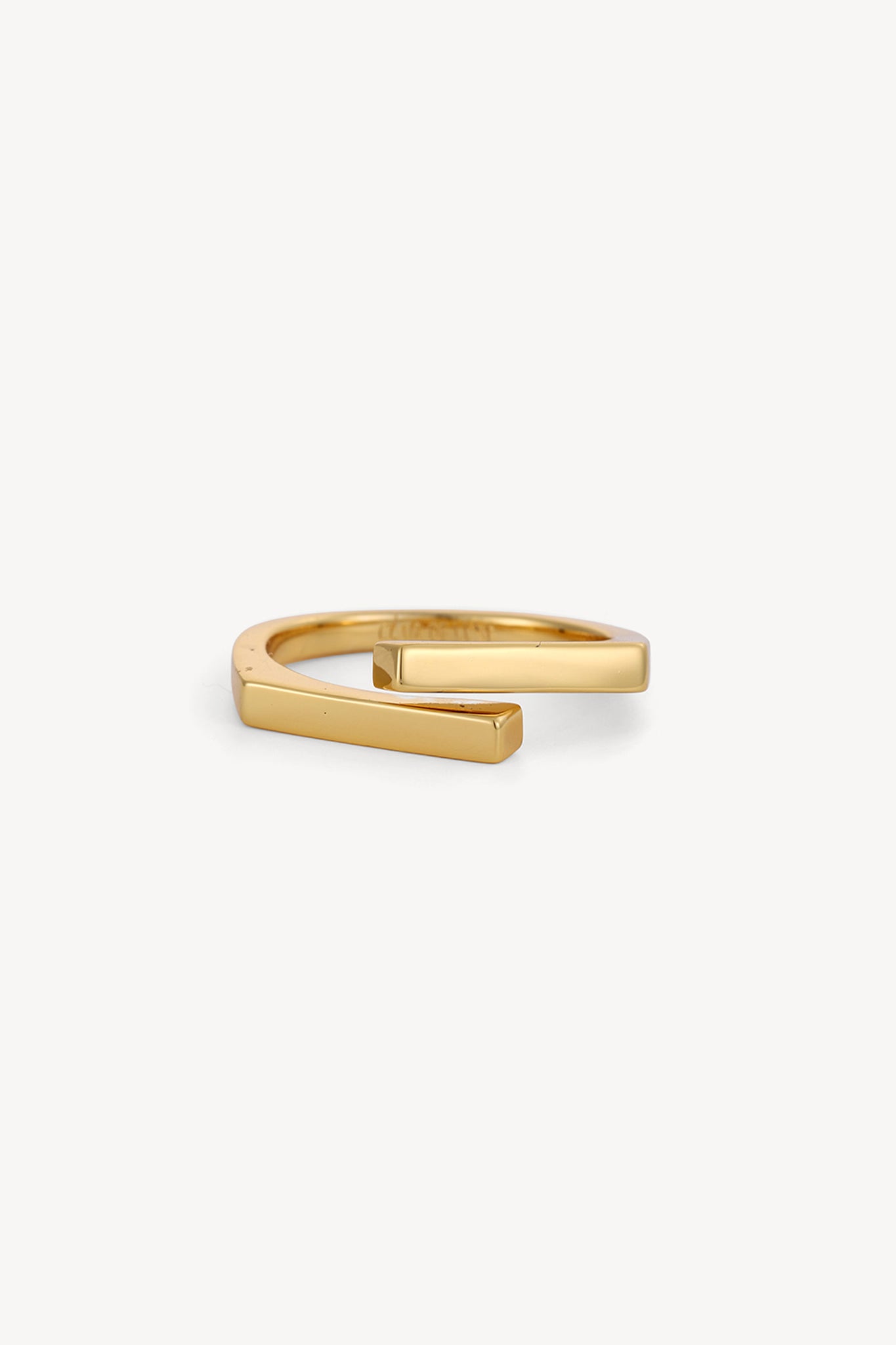 Interlock Ring Gold