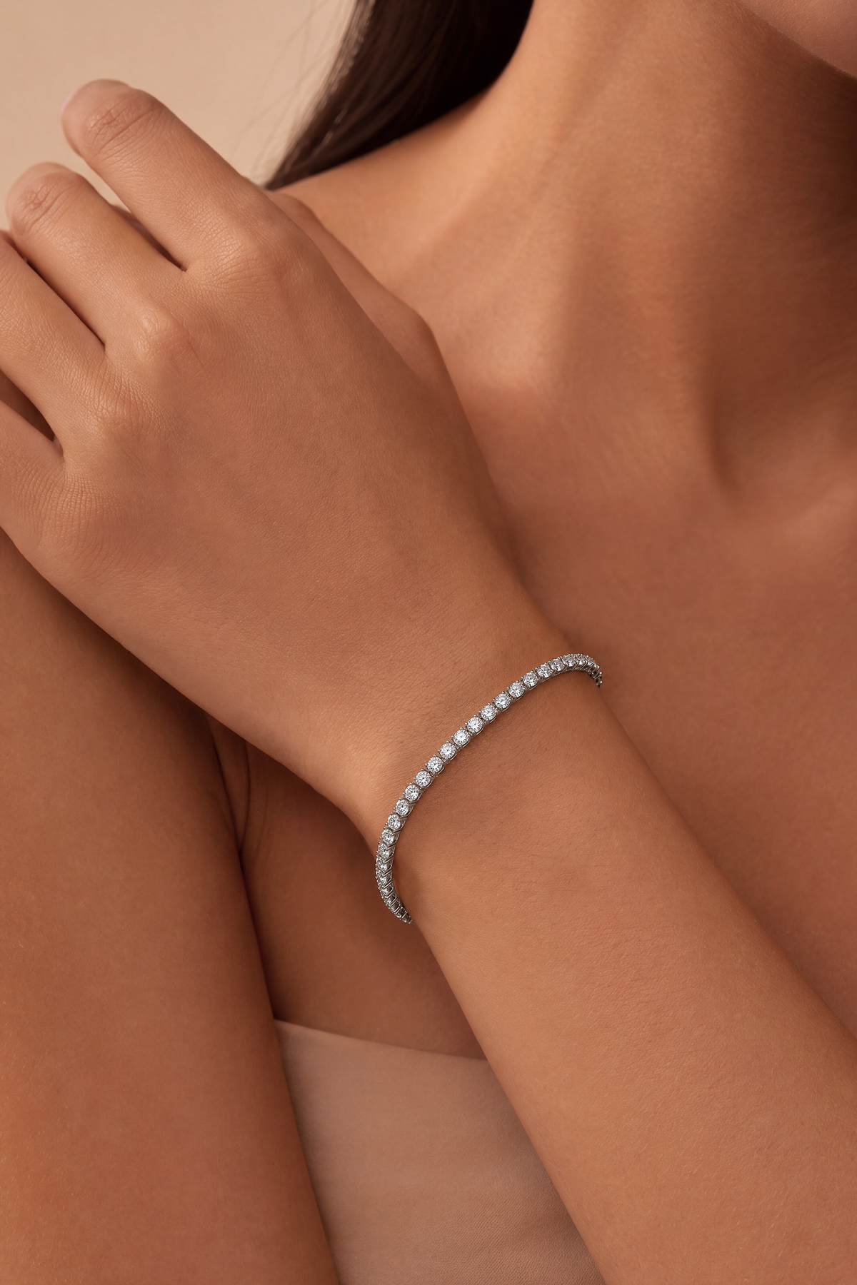 Model wearing White Luster Tennis Bracelet Silver – Clair de Lune